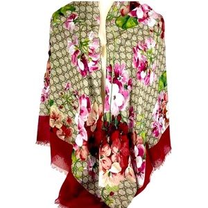 Gucci Silk XL Supreme Blooms Scarf/Wrap